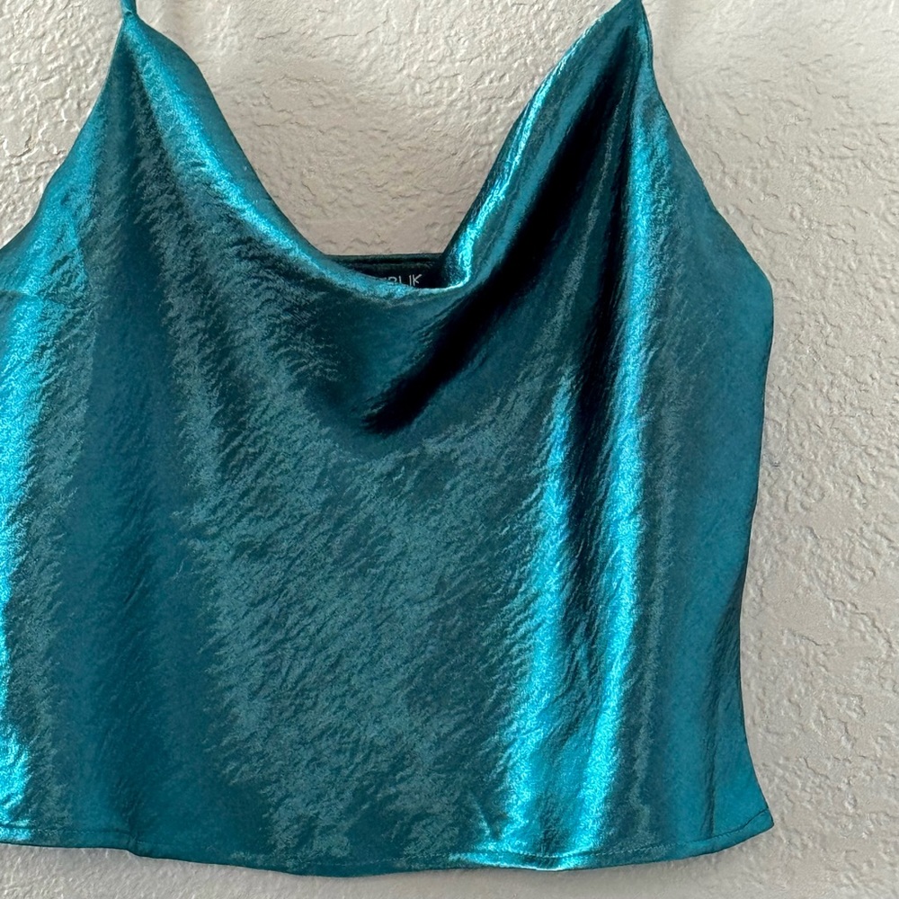 Tank Top - Picture 3 of 4